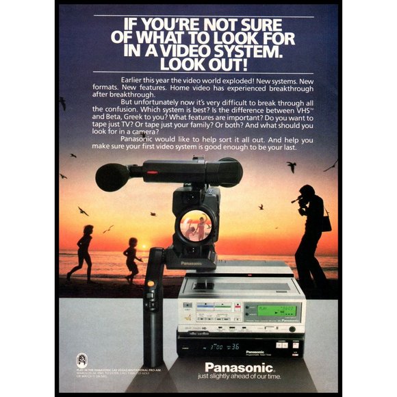 1984 Panasonic Portable VCR Camcorder Vintage Print Ad Family Beach Sunset Photo - Picture 1 of 1